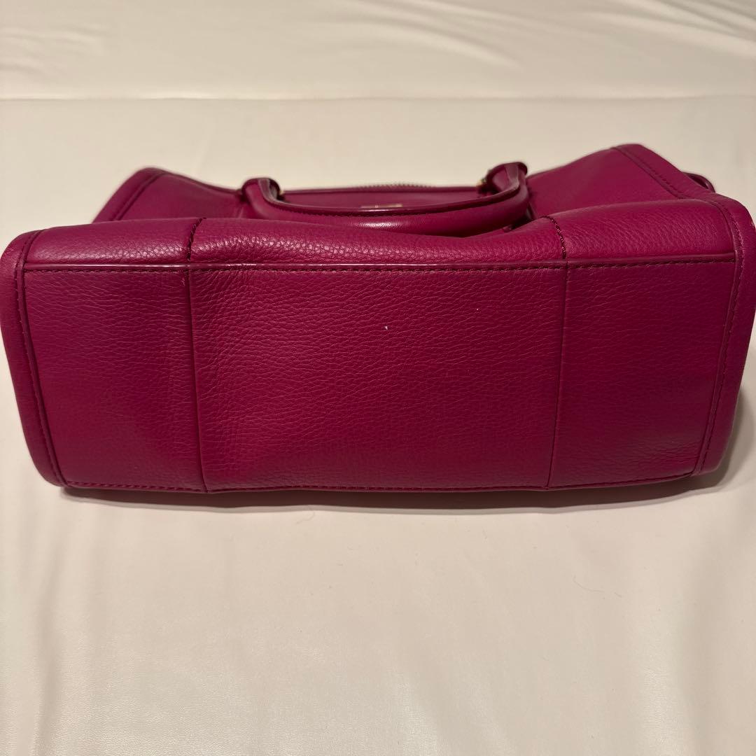 Tory Burch ピンクレザーショルダーバッグ - メルカリ
