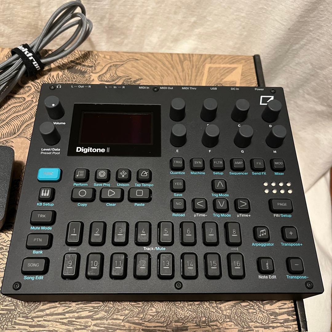 Elektron Digitone II シンセサイザー 美品 エレクトロン elektron Digitone II デジタルシンセサイザー エレクトロン | 島村