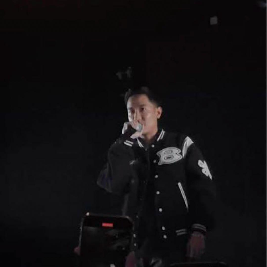 bott varsity jacket スタジャン keiju neetz着用 - メルカリ