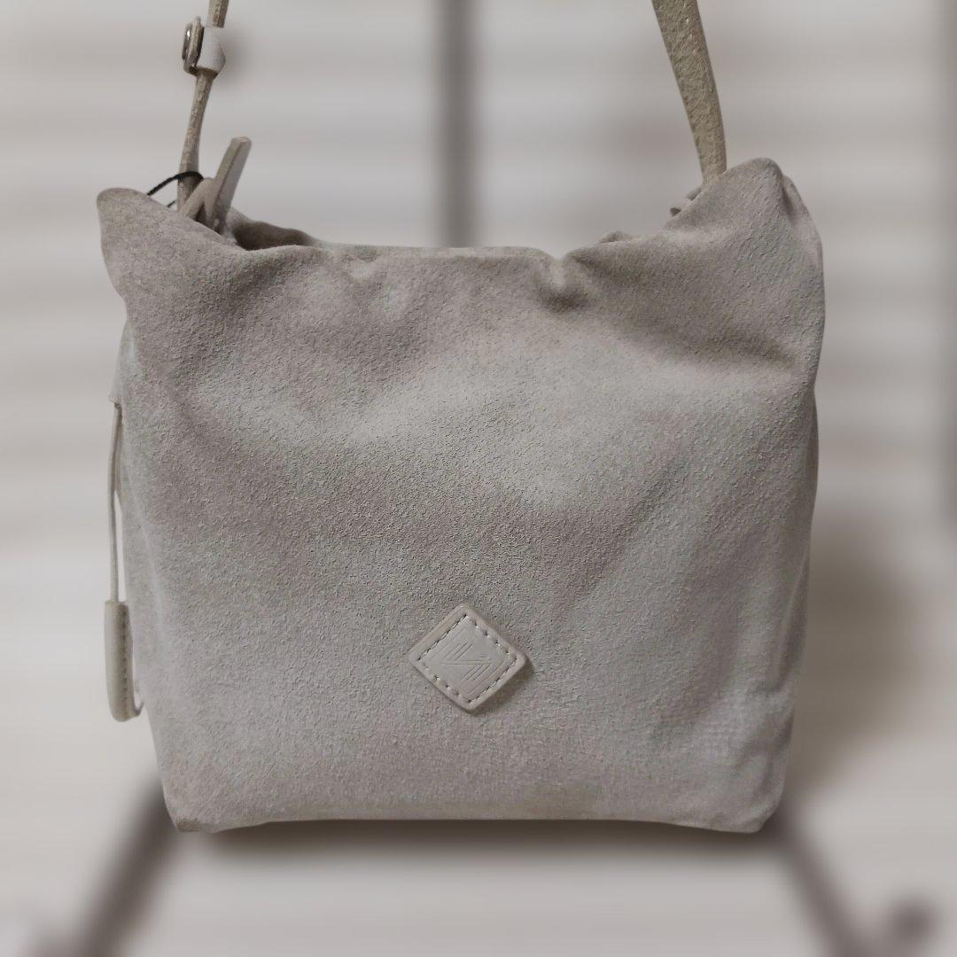 3006【希少】テッセンクリエーション　スエードバッグ　ナチュラル 2026年最新】TESSEN creationの人気アイテム - メルカリ