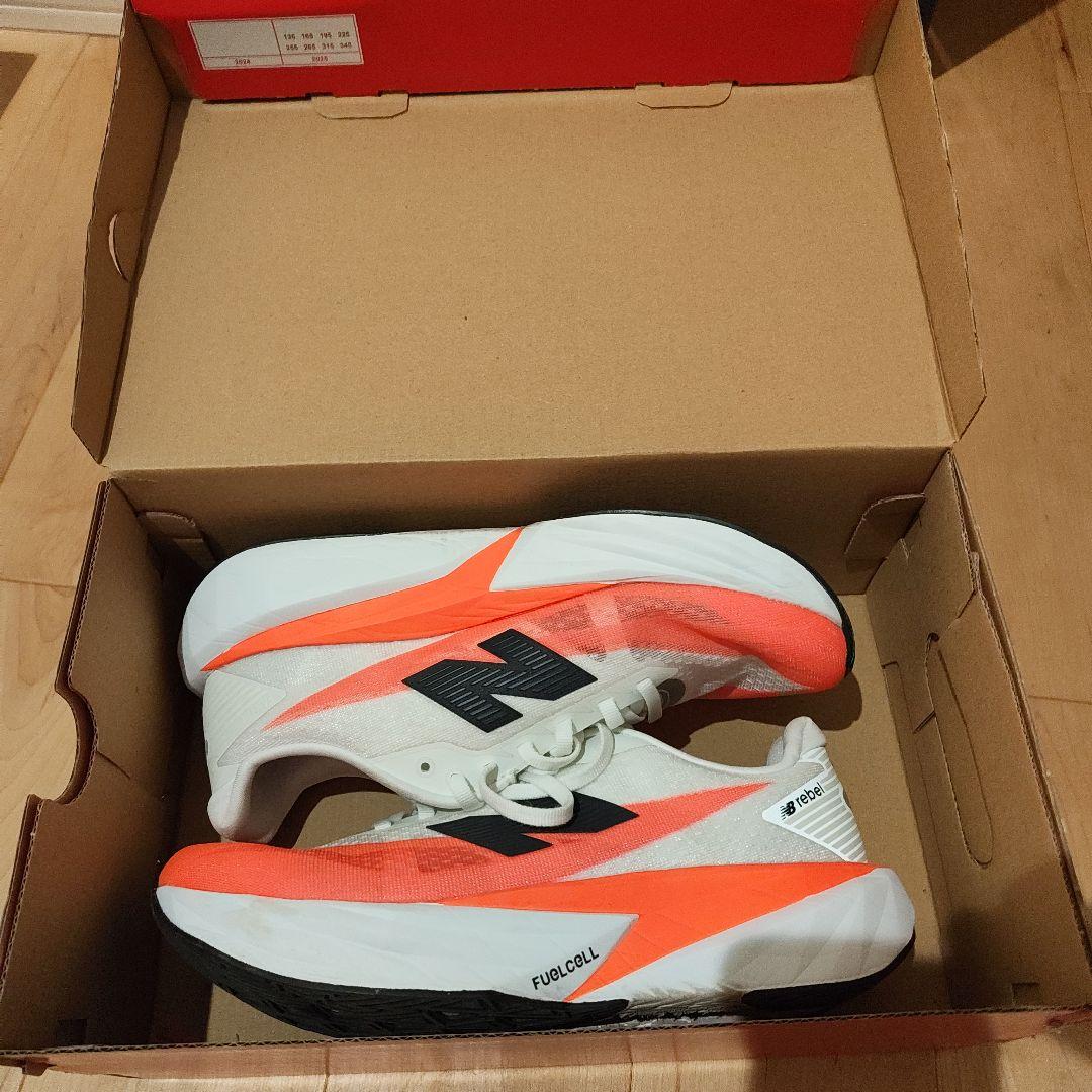 スパイク・シューズ New Balance FUELCELL REBEL V5 26.5cm