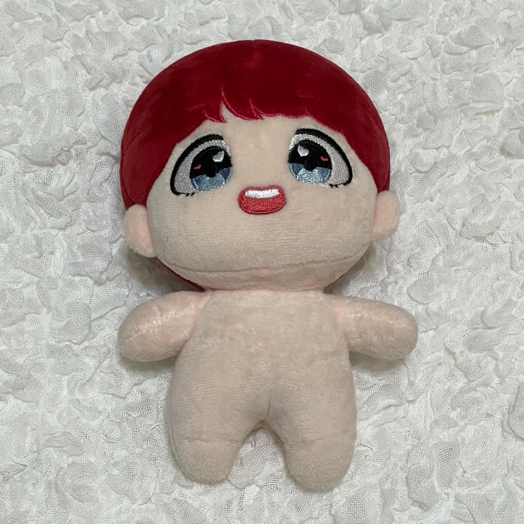 BTS V テヒョン テテ 赤髪 ぬいぐるみ 20cm - メルカリ