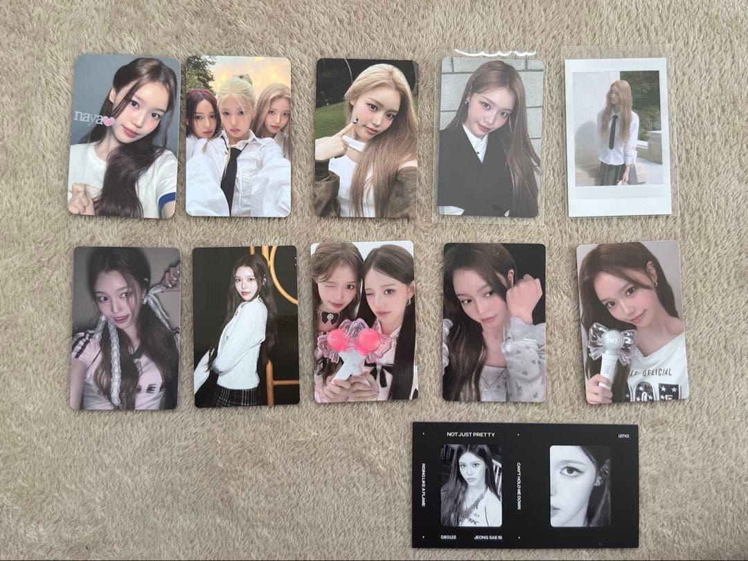 izna トレカJEONGSAEBI セビ まとめ売り - メルカリ