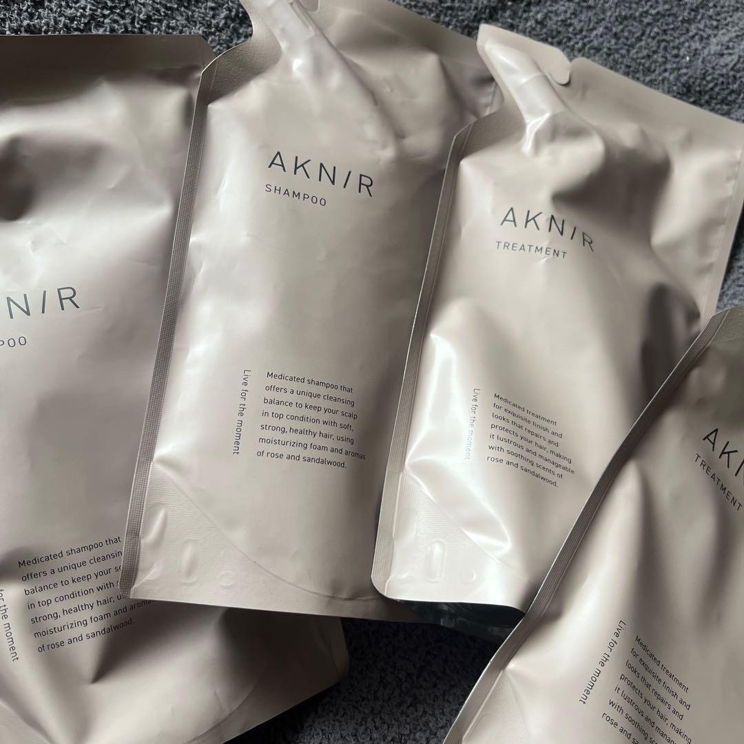 AKN/R シャンプー&トリートメント4個セット ローズ×サンダルウッド 薬用ヘアシャンプー&トリートメントセット初回【ローズ×サンダルウッド