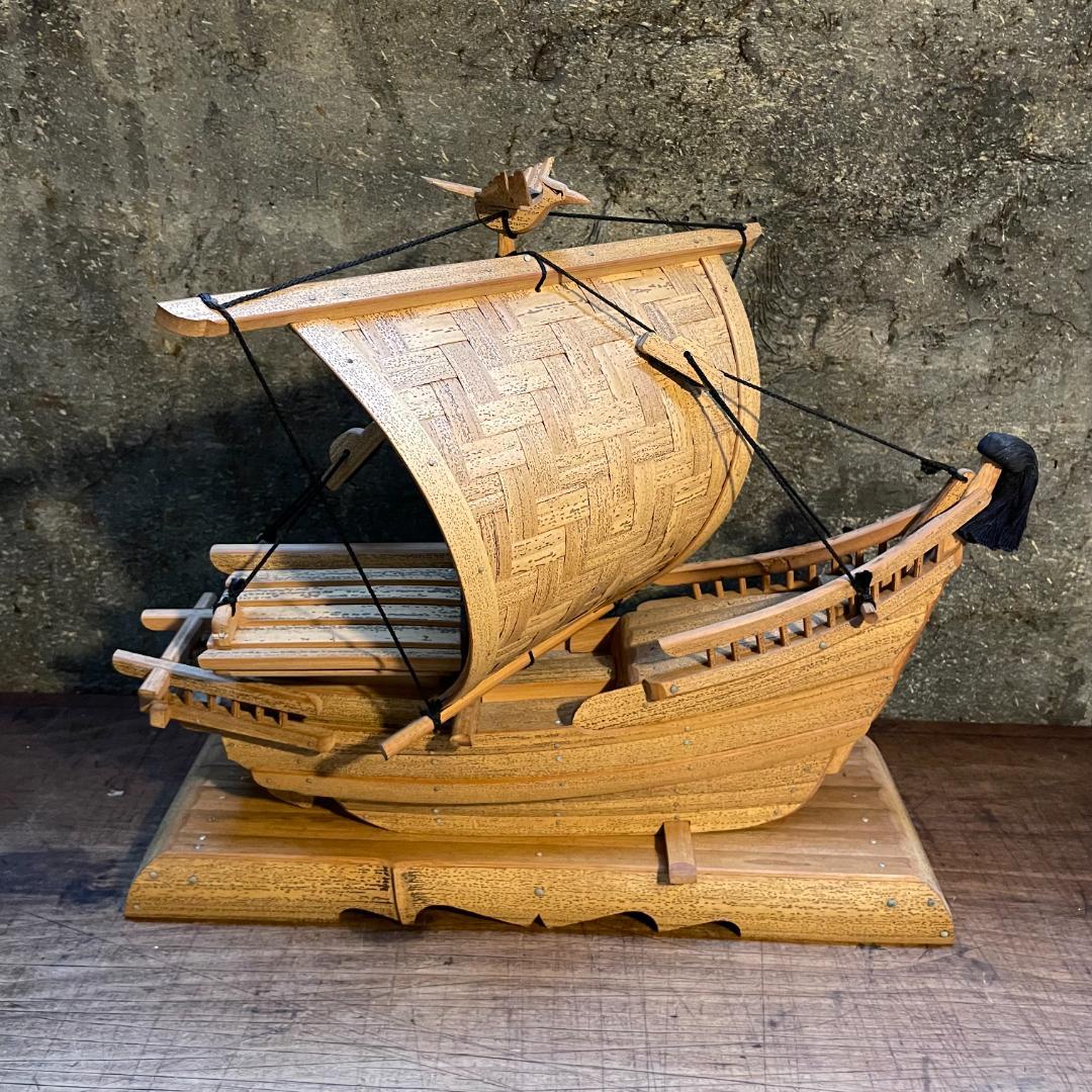 希少 帆船 模型 竹製 木造 宝船 和船 工芸品 舟 置物 ヴィンテージ