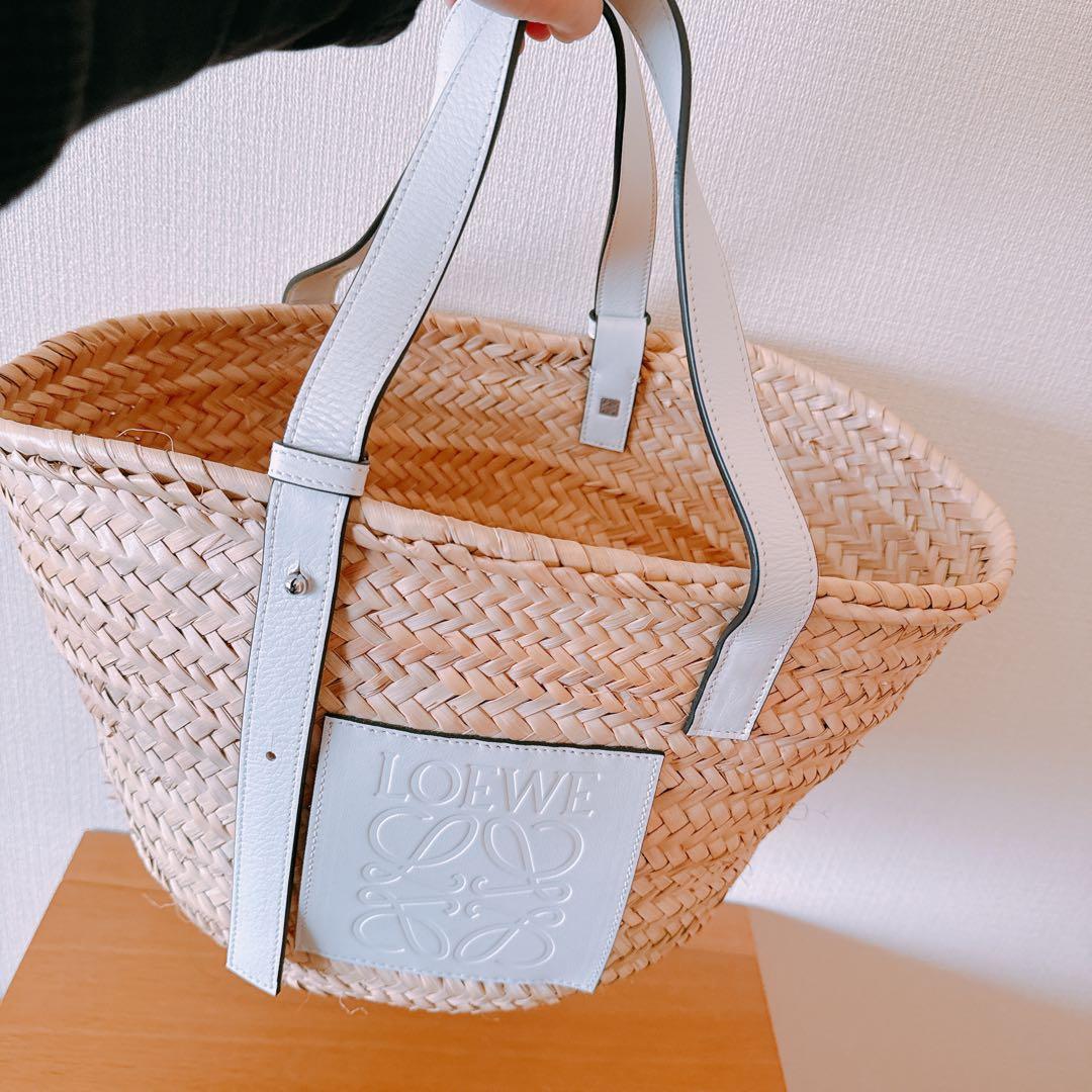 LOEWE かごバッグ ナチュラル/ホワイト/ミディアムサイズ - メルカリ