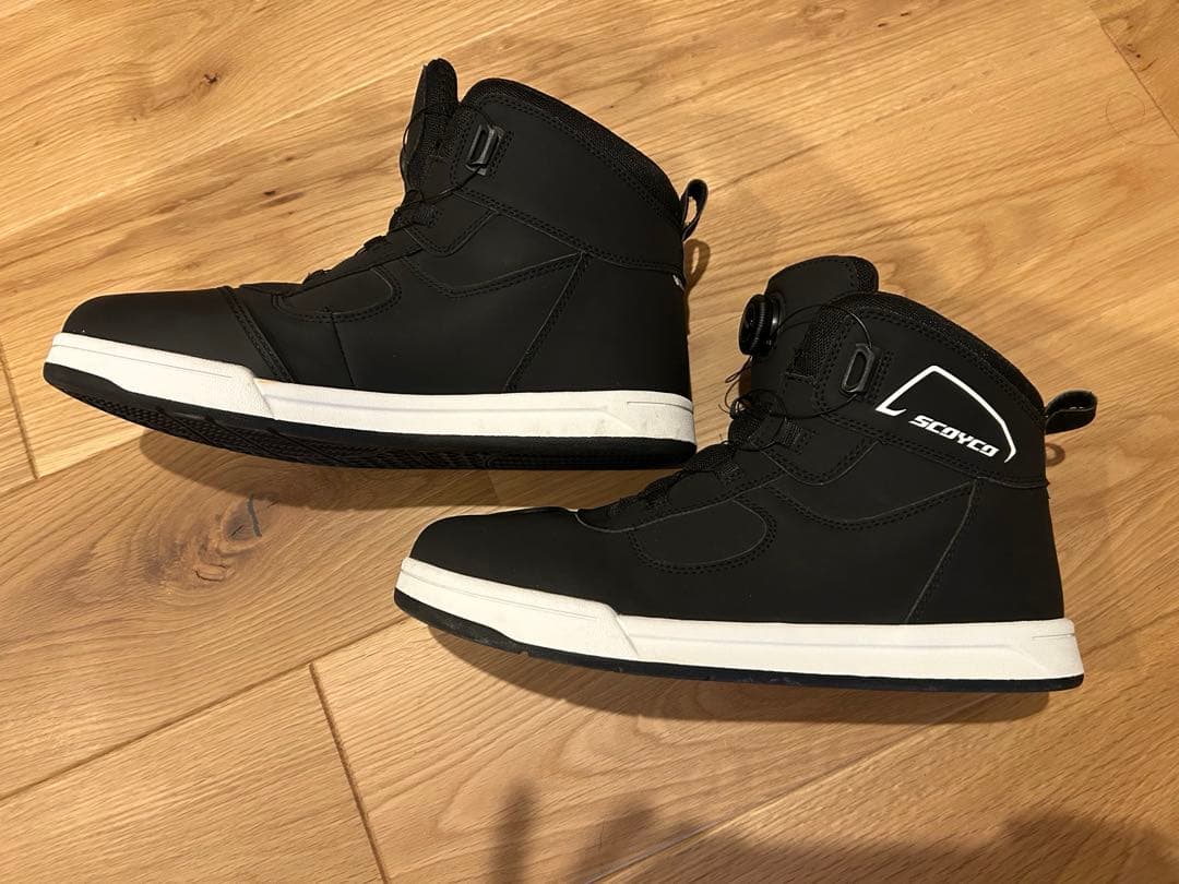 SCOYCO ライディングシューズ MT074 ブラック/ホワイト 27.0cm