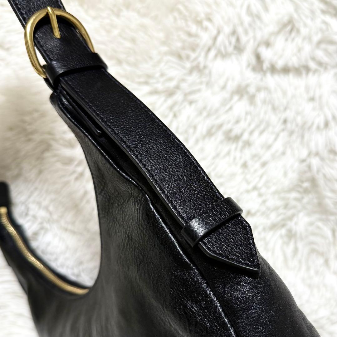 美品 イルビゾンテ ハーフムーン ワンショルダー ショルダーバッグ 新