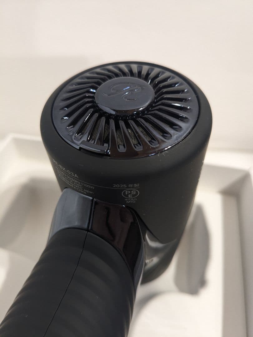 極美品 リファ ReFa リファビューテック ドライヤー SE RE-BX-03