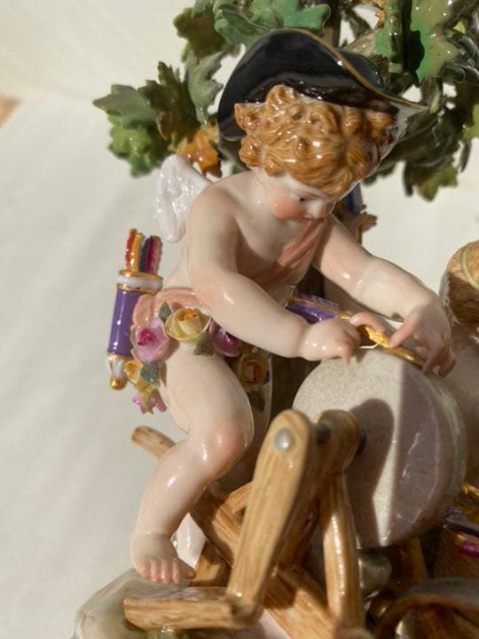 超貴重マイセンMeissen フィギュリン矢を研ぐ天使たち