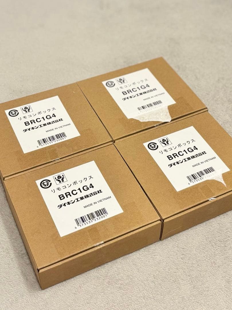 ダイキン　業務用リモコン　BRC1G4 新品未使用　4個 Amazon.co.jp: ダイキン 液晶ワイヤードリモコン ホワイト 業務用