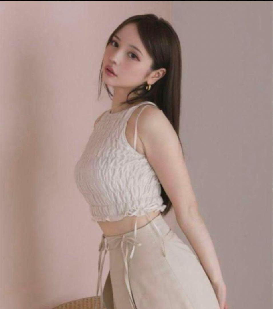 【新品未使用・タグ無し】andmary メイシャーリングトップス