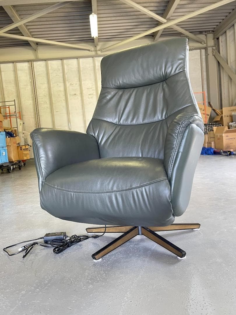 ニトリ 電動リクライニングパーソナルチェア 動作確認済 1人掛けソファ ニトリ（NITORI） ソファー ソファ 電動リクライニングチェア 1人掛け