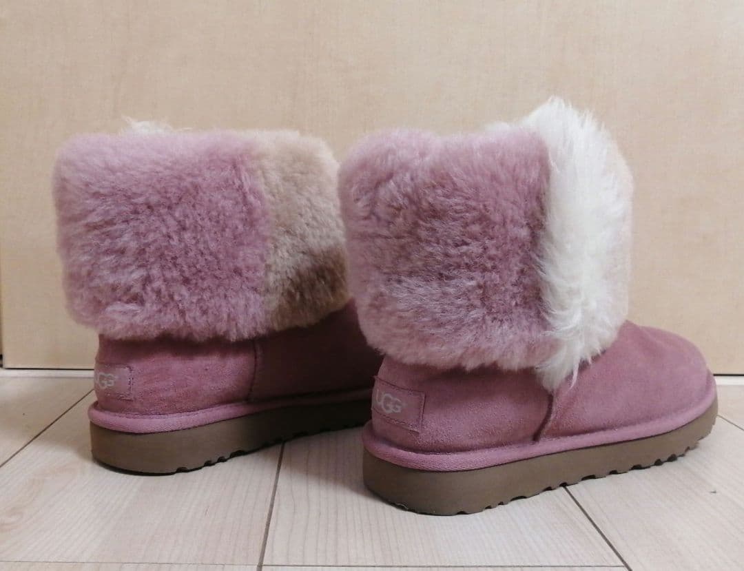 希少 アグ クラシック ミニ ウィスプ ブーツ 25.0cm