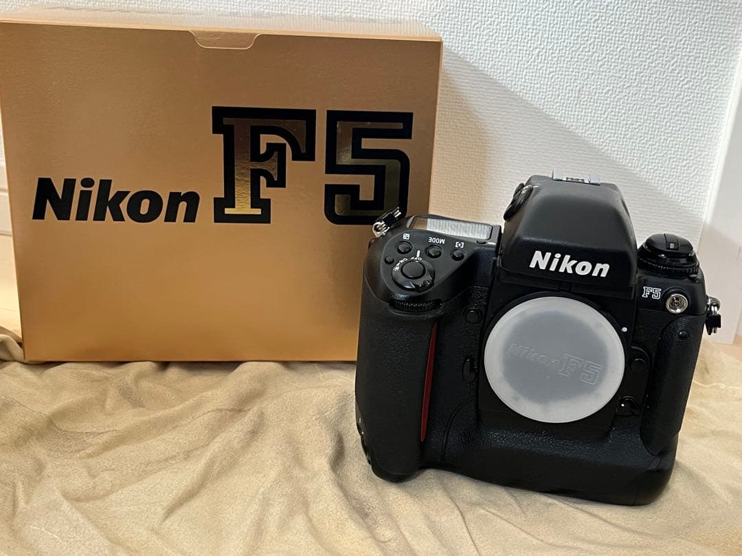 【美品】Nikon F5 一眼レフカメラ 箱付き Amazon | Nikon F5 50周年記念モデル | ミラーレス一眼 通販
