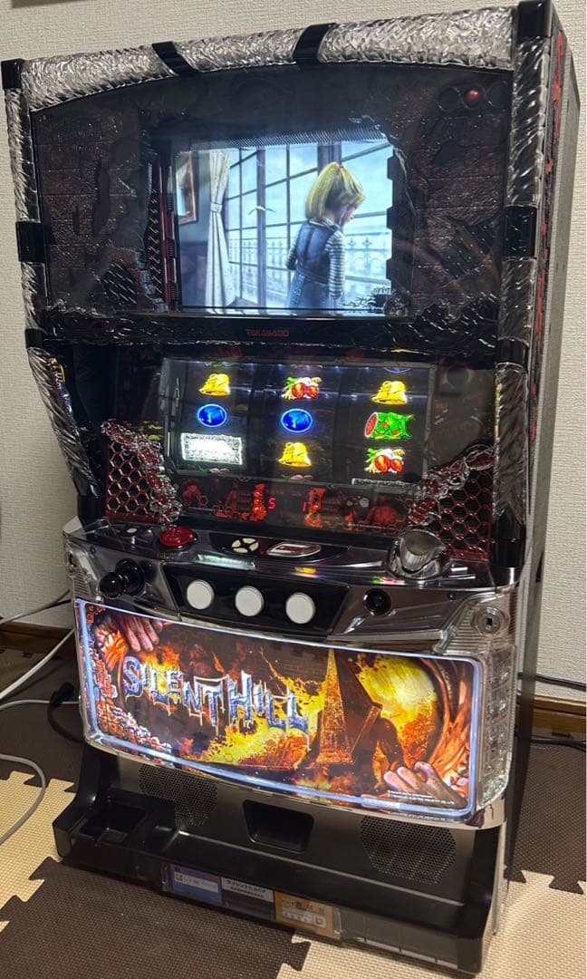 美品　スロットSIRENT HILL サイレントヒル　不要機　パチスロ実機 高砂 サイレントヒル 中古パチスロ実機 [4ch対応] A-SLOT