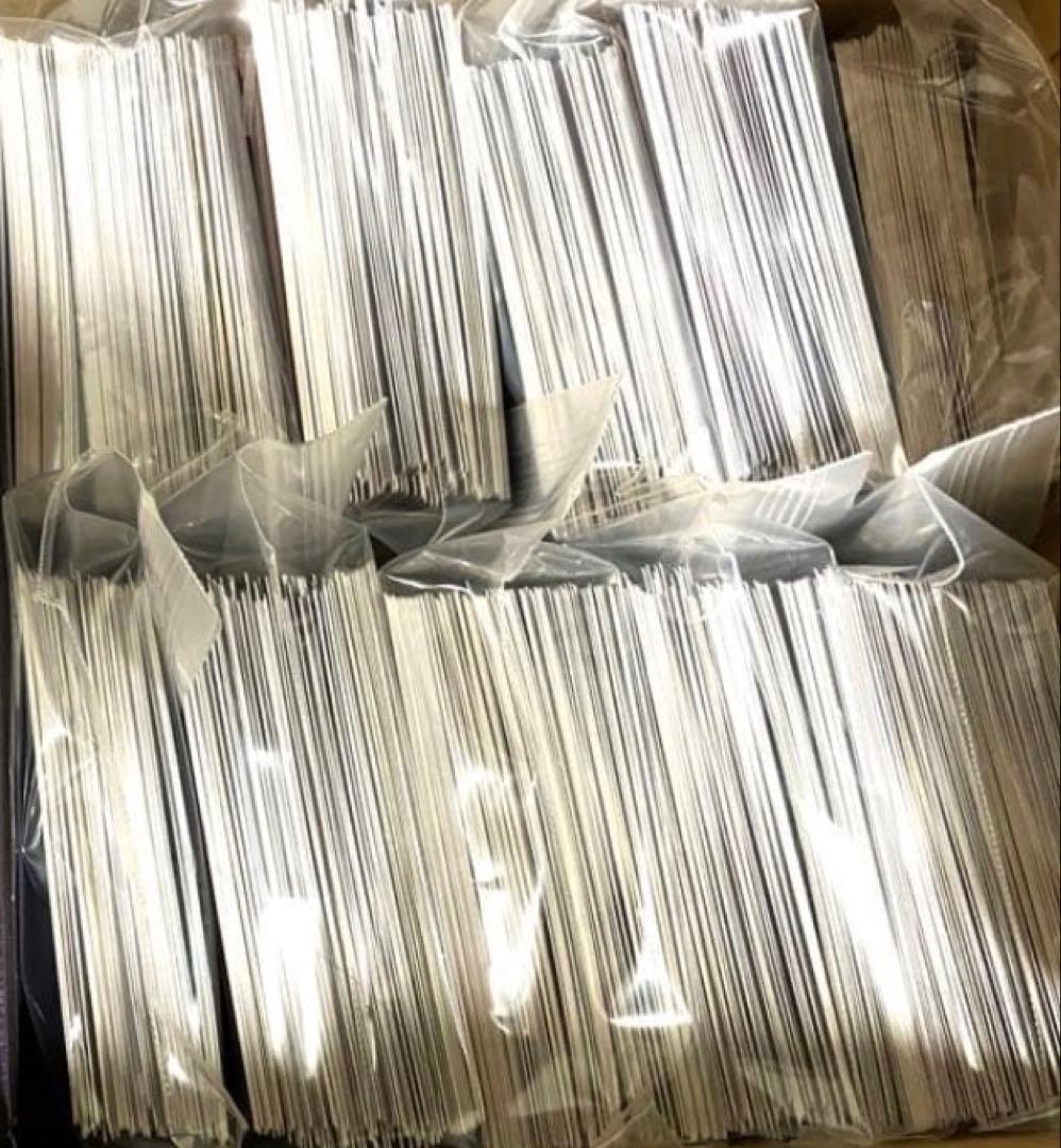 遊戯王カード 引退まとめ キラカード約900枚 即日発送！ - メルカリ