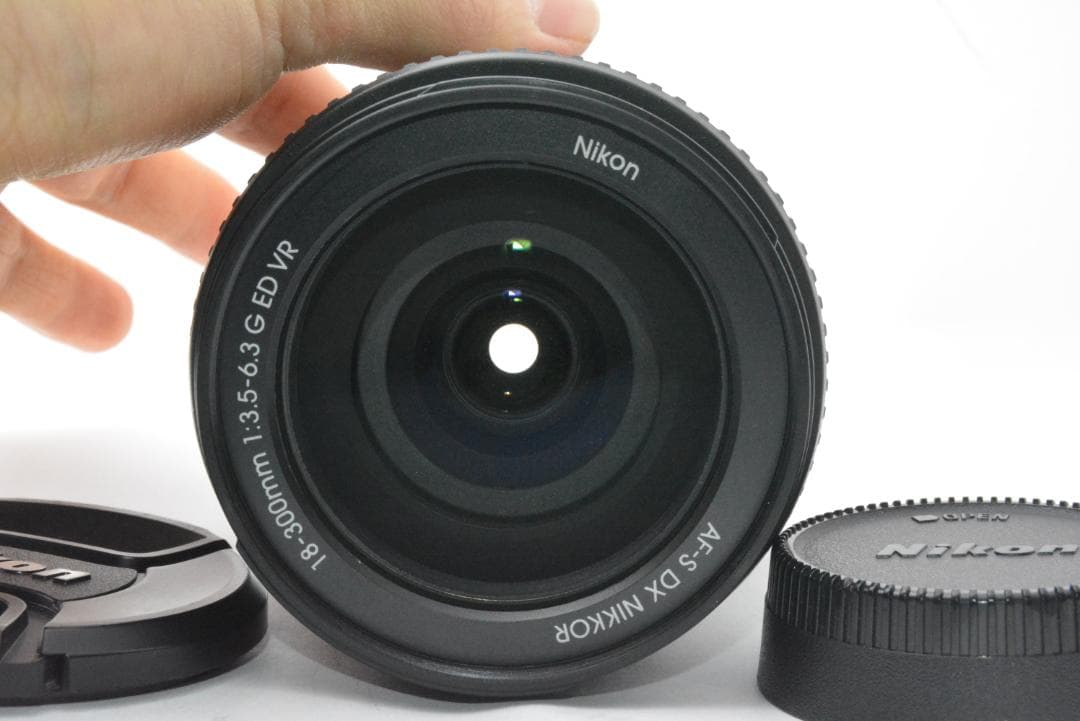 ★美品★NIKON AF-S 18-300mm F3.5-6.3 G ED VR