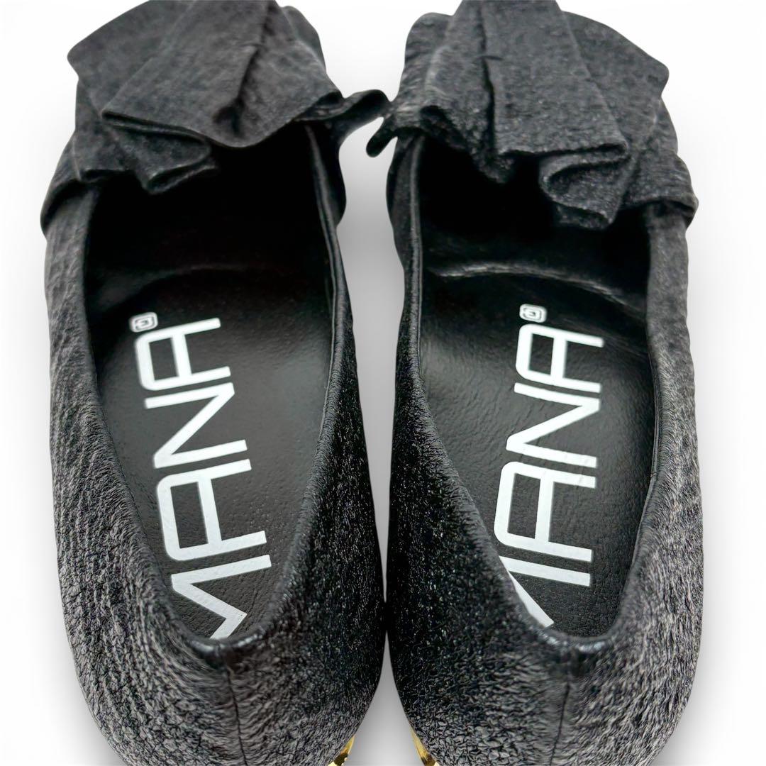 【未使用品】MANA マナ　35 | 22.5cm プリーツ フラット　黒