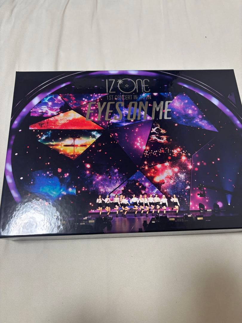 IZ*ONE DVD EYES ON ME