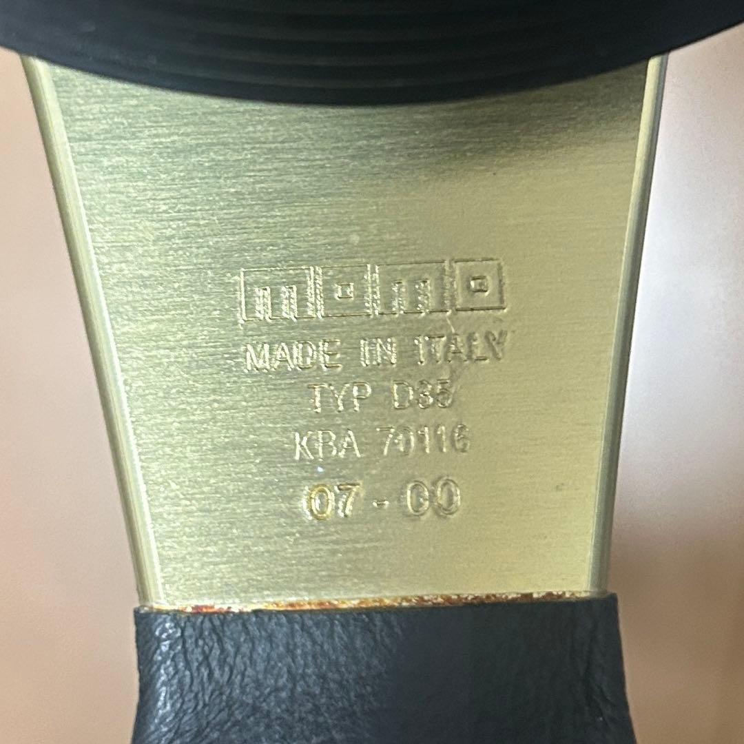 最終値下げmomo ステアリング メタルゴールド 希少品 35φ モモステ