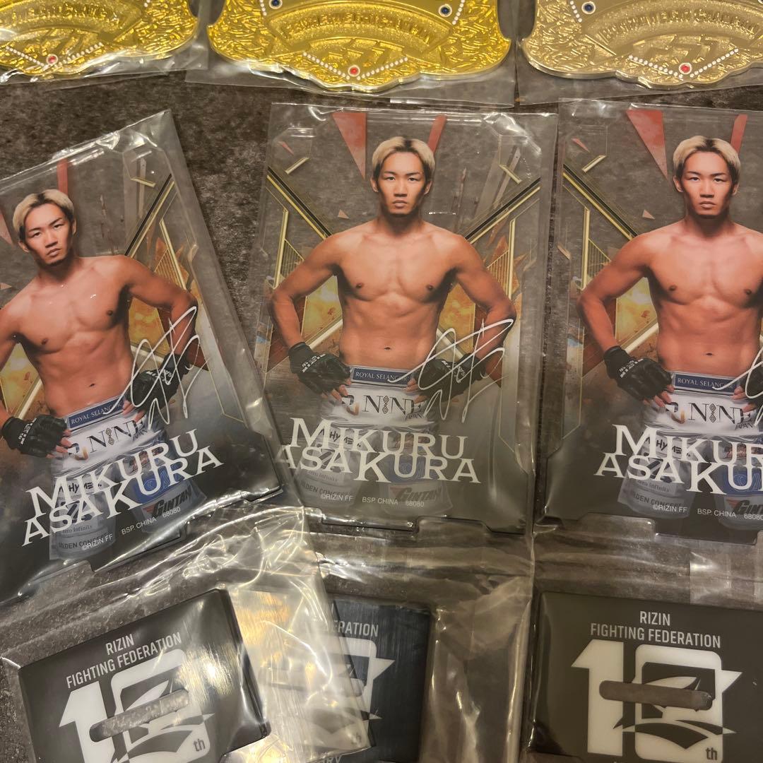 RIZIN一番くじ 朝倉未来アクリルスタンド、フェザー級チャンピオン