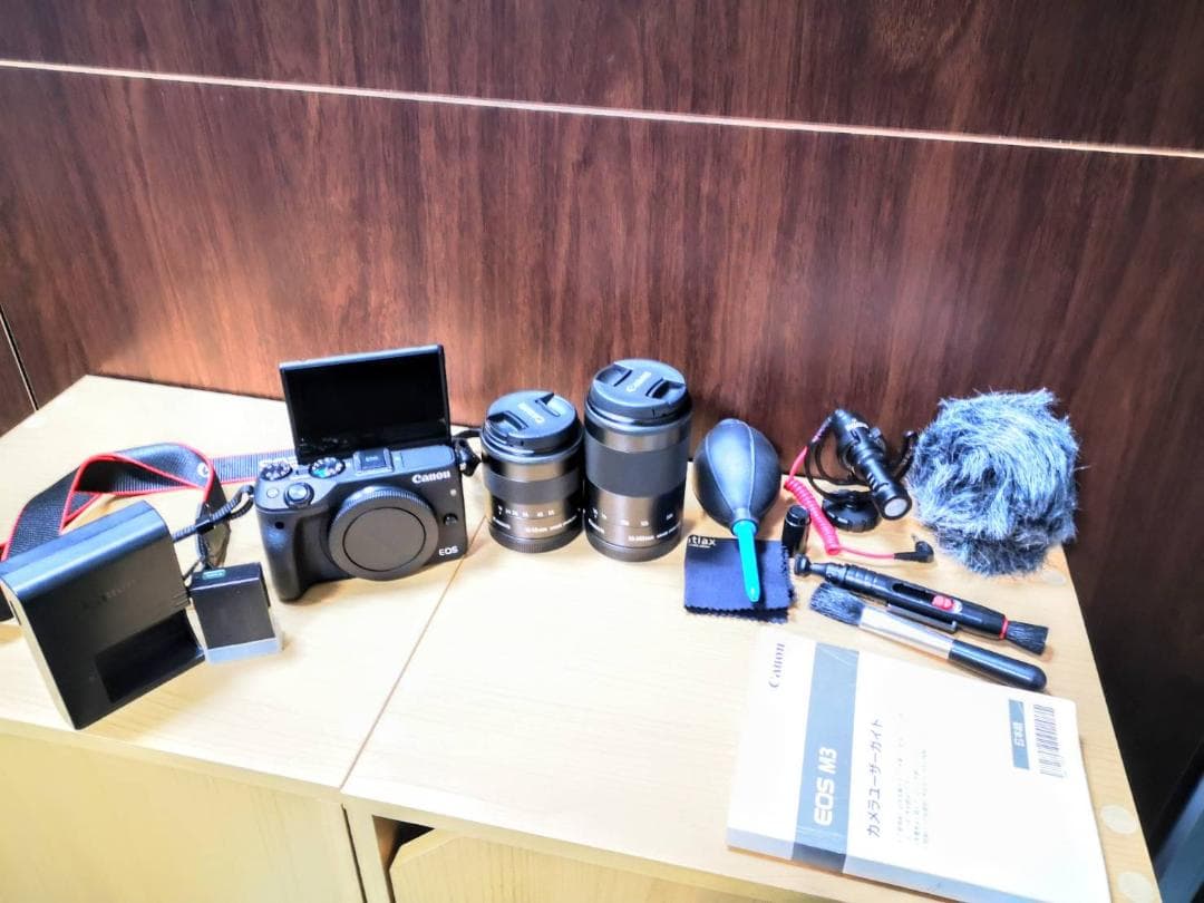 Canon ミラーレス一眼カメラ EOS M3 ダブルズームキット＋マイク等 CANON EOS M3 ダブルズームキット [ブラック] 価格比較 - 価格.com