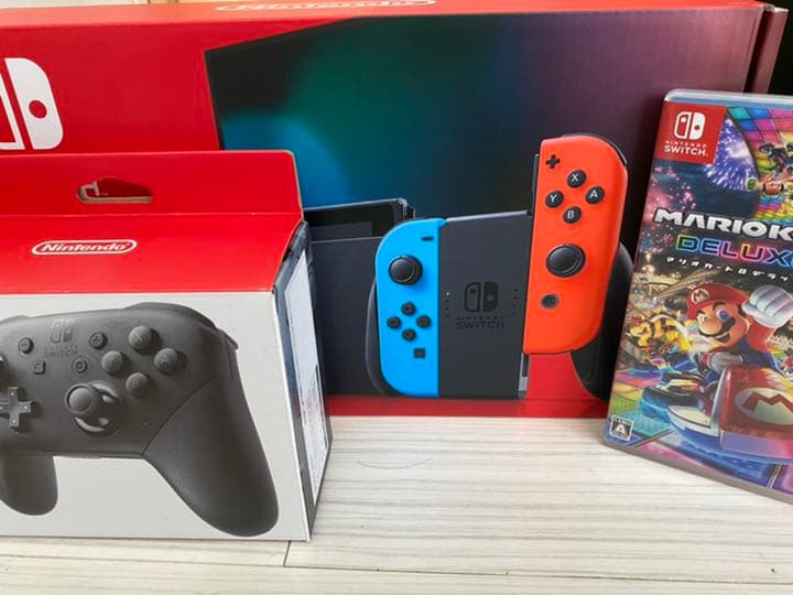Nintendo Switch 任天堂スイッチ　中古ほぼ未使用　マリオカート8 Nintendo Switch 『中古即納』{Switch} マリオカート8 デラックス