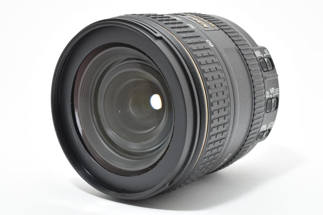 美品 Nikon AF-S DX 16-80mm F2.8-4 E 1551