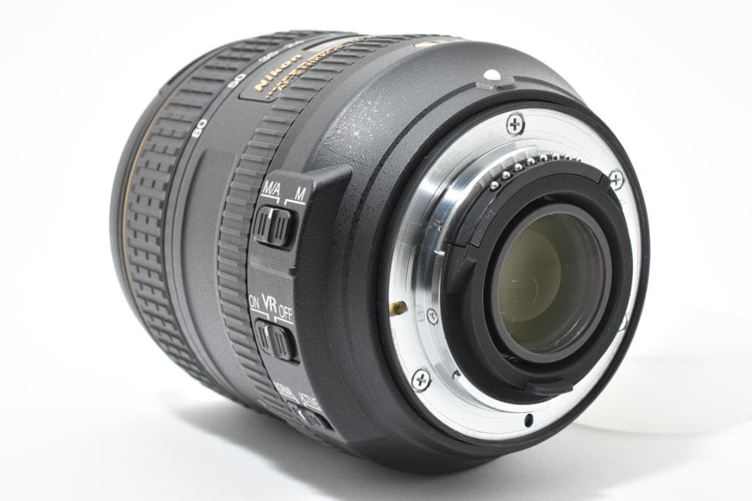 美品 Nikon AF-S DX 16-80mm F2.8-4 E 1551