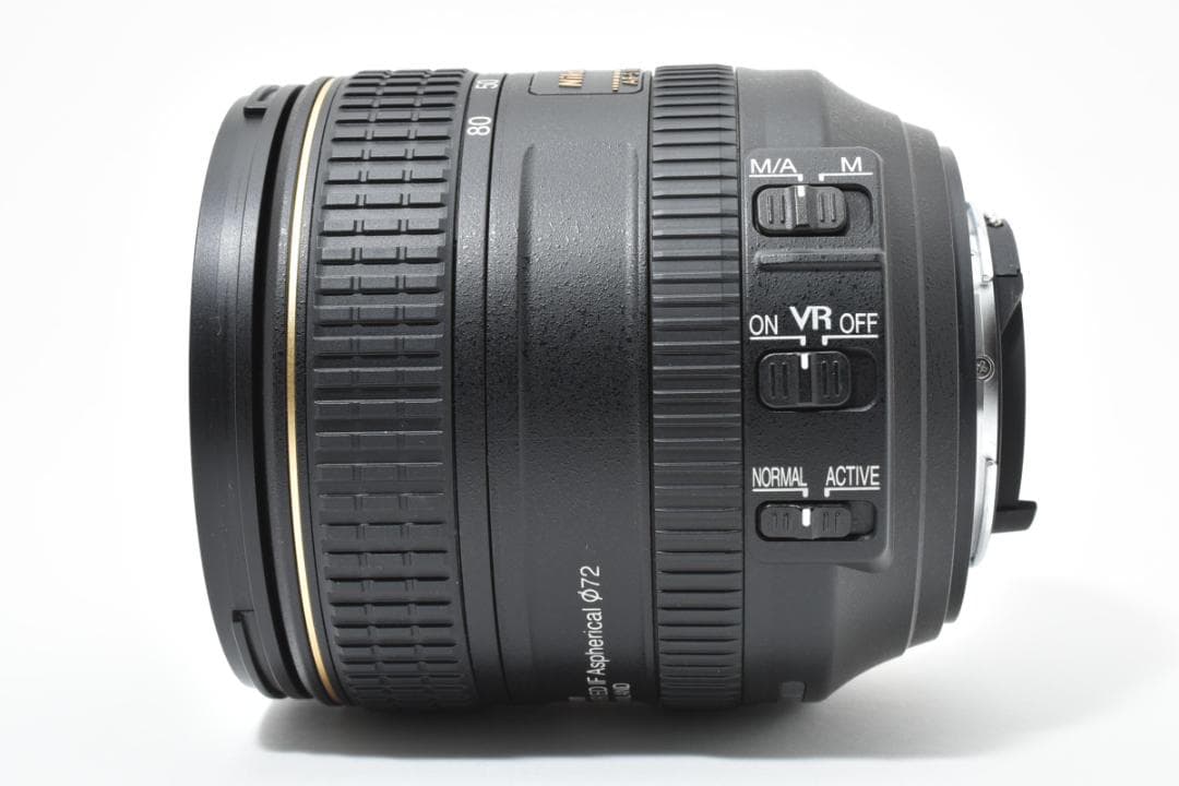 美品 Nikon AF-S DX 16-80mm F2.8-4 E 1551