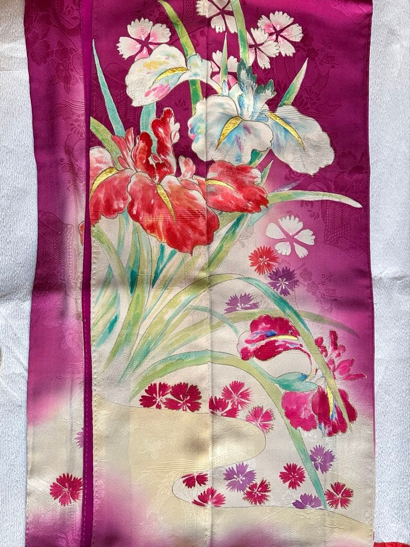 期間限定価格　臙脂色　アンティーク着物　色留袖　菖蒲　撫子 楽天市場】【レンタル 色留袖 フルセットレンタル】珊瑚朱色 正倉院