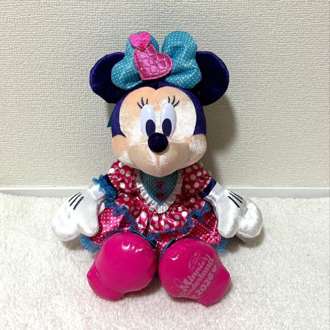 ディズニー パルパルーザ 2026 ミニー ぬいぐるみ - メルカリ