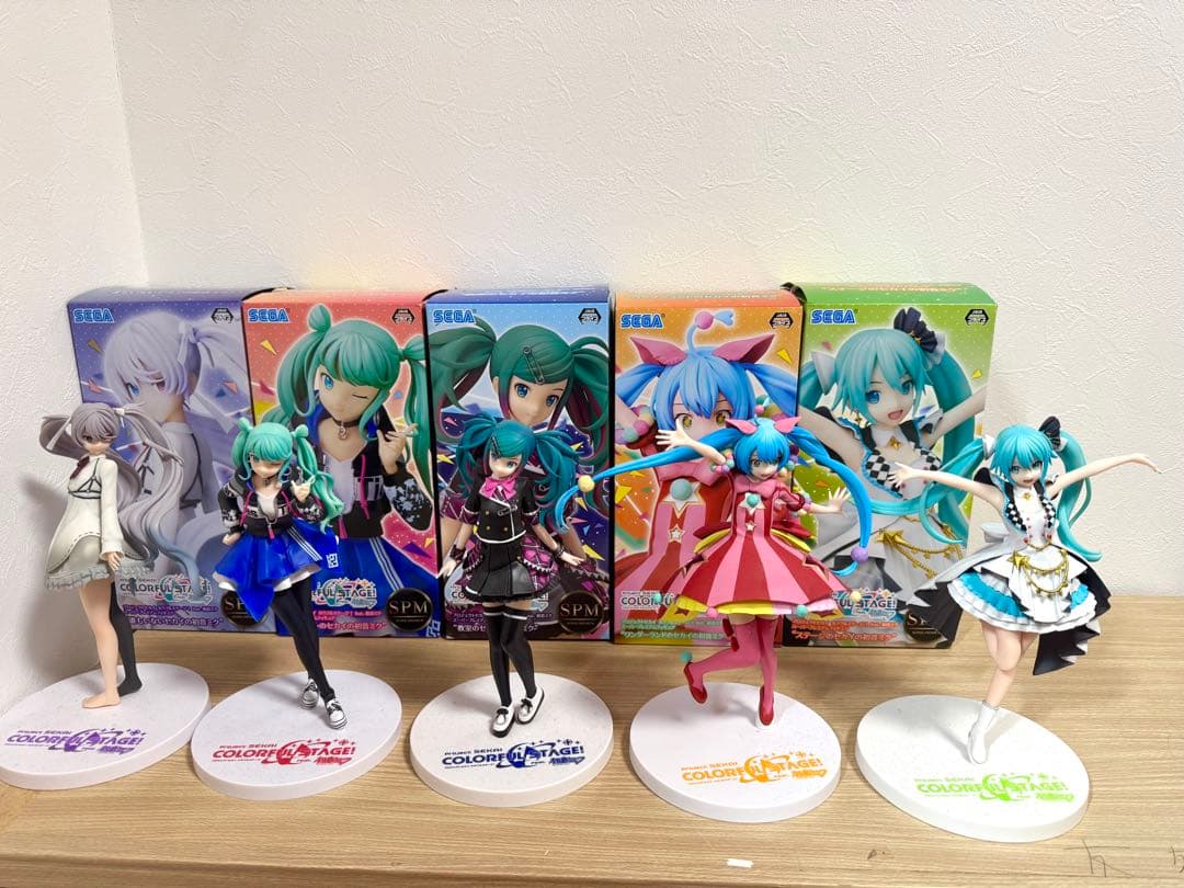 OneMall provides Mercari products: プロセカフィギュア | Mercari