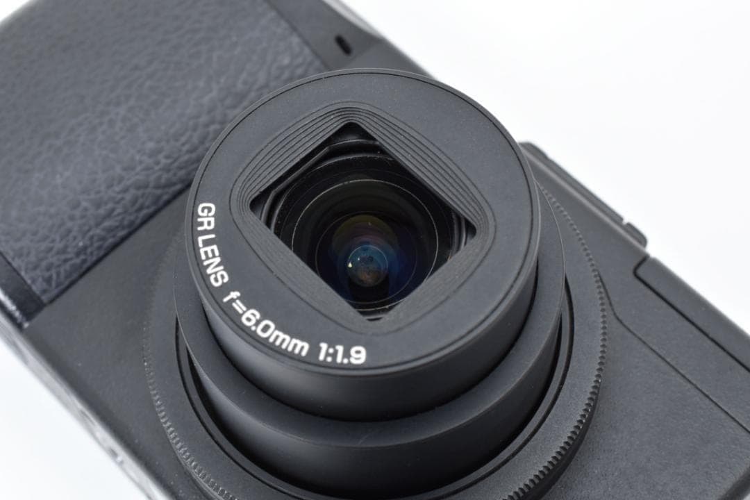 ■ 美品 ■ リコー　RICOH GR DIGITAL III《S数2445回》