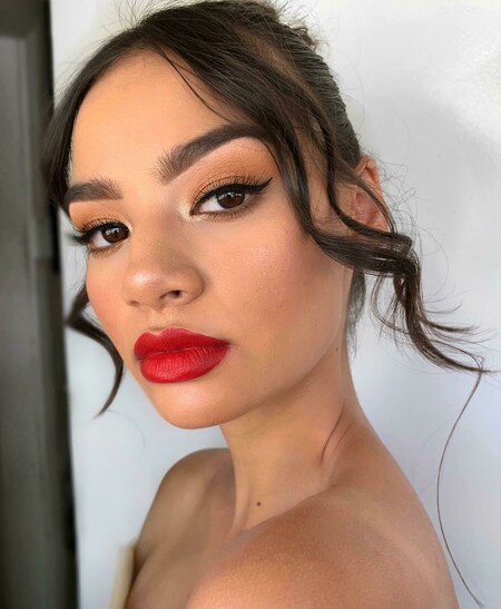 ウルトラ プリサイス アイライナー ブラシ | ボビイ ブラウン Bobbi