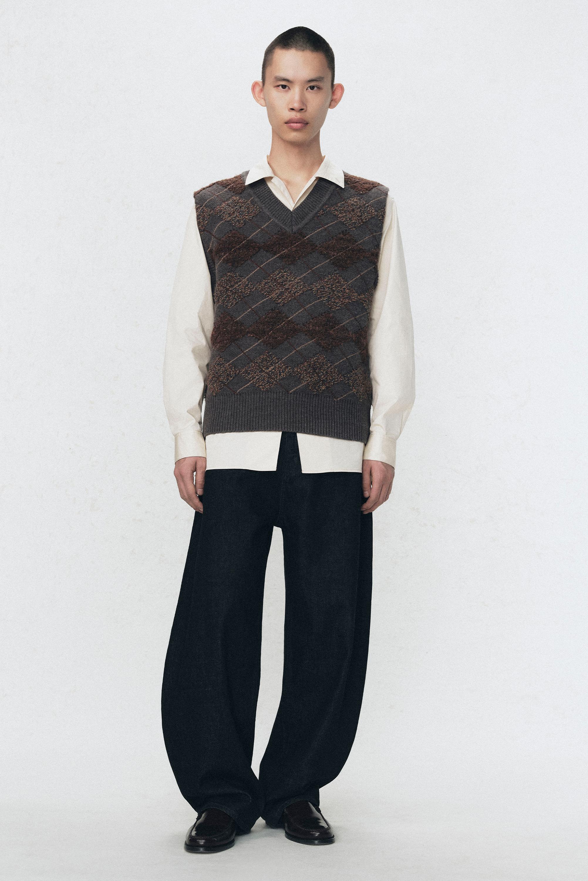 SOSHIOTSUKI X ZARA テクスチャードダイヤモンドニットベスト