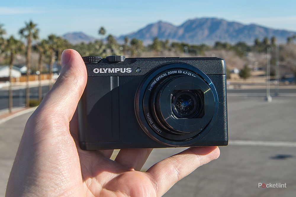 Olympus Stylus XZ-10 review