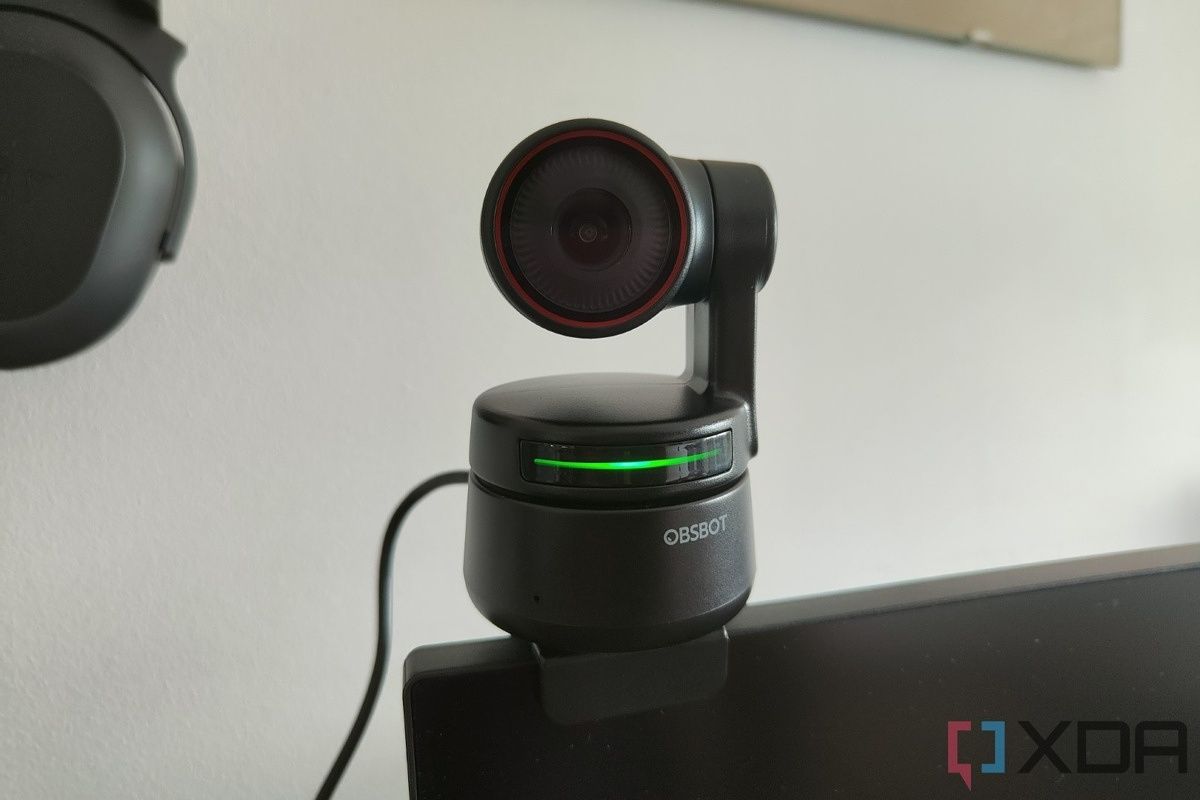 Obsbot Tiny 4K webcam Review: High-quality video with smart features