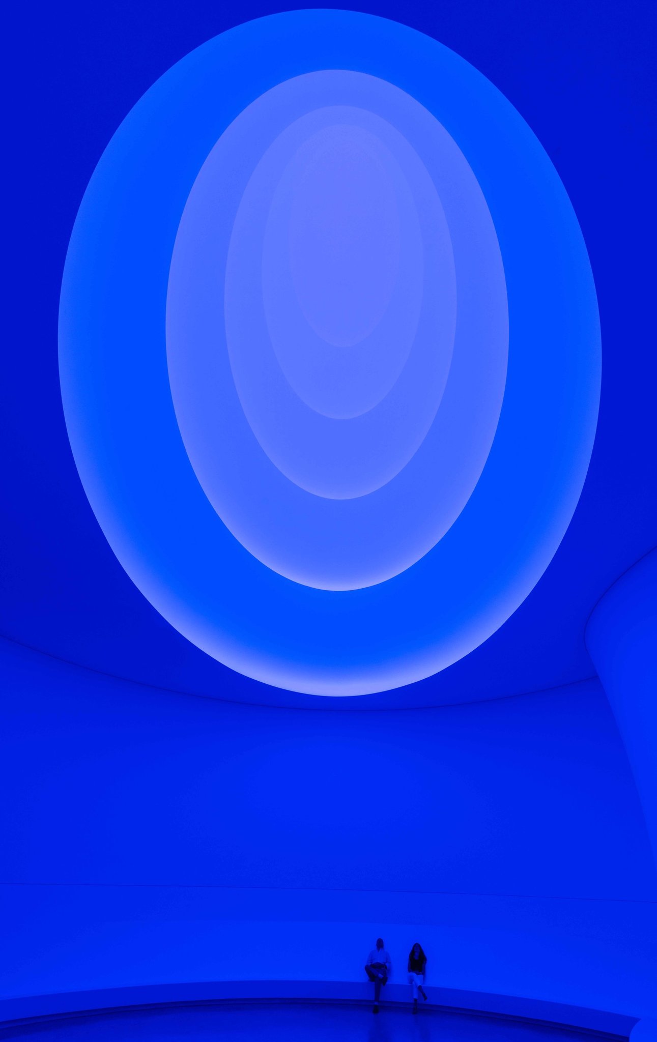 James Turrell Plays With Color at the Guggenheim - The New York Times