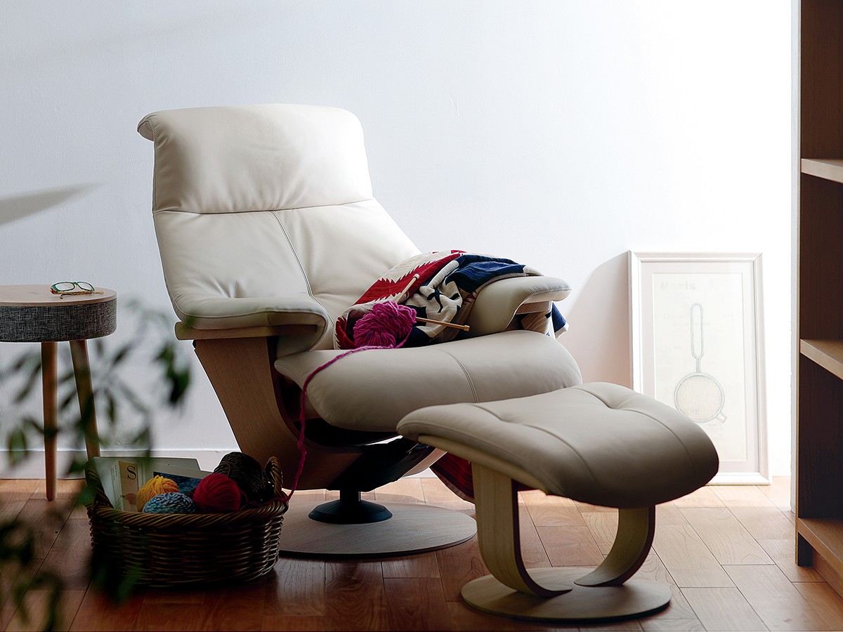 THE FIRST THE FIRST / ザ・ファースト カリモク ザ・ファースト