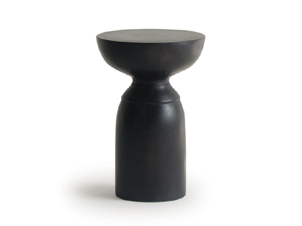 moda en casa TOTEM table / モーダ・エン・カーサ トーテム サイド