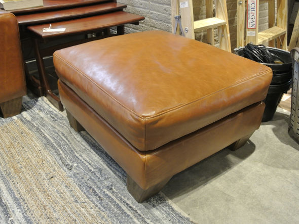 H110K12b ACME Furniture FRESNO オットマン ACME Furniture FRESNO