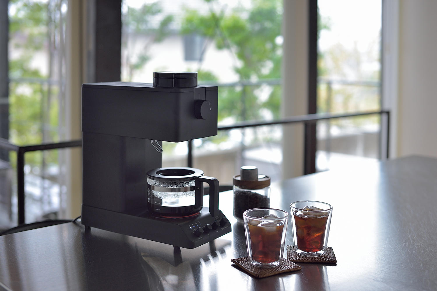 名店「カフェ・バッハ」のドリップを再現したコーヒーメーカー