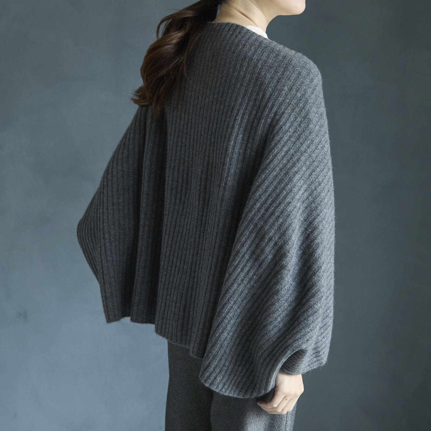 Heart of Mongolia/カシミヤ リブ編みカーディガン ショート グレー