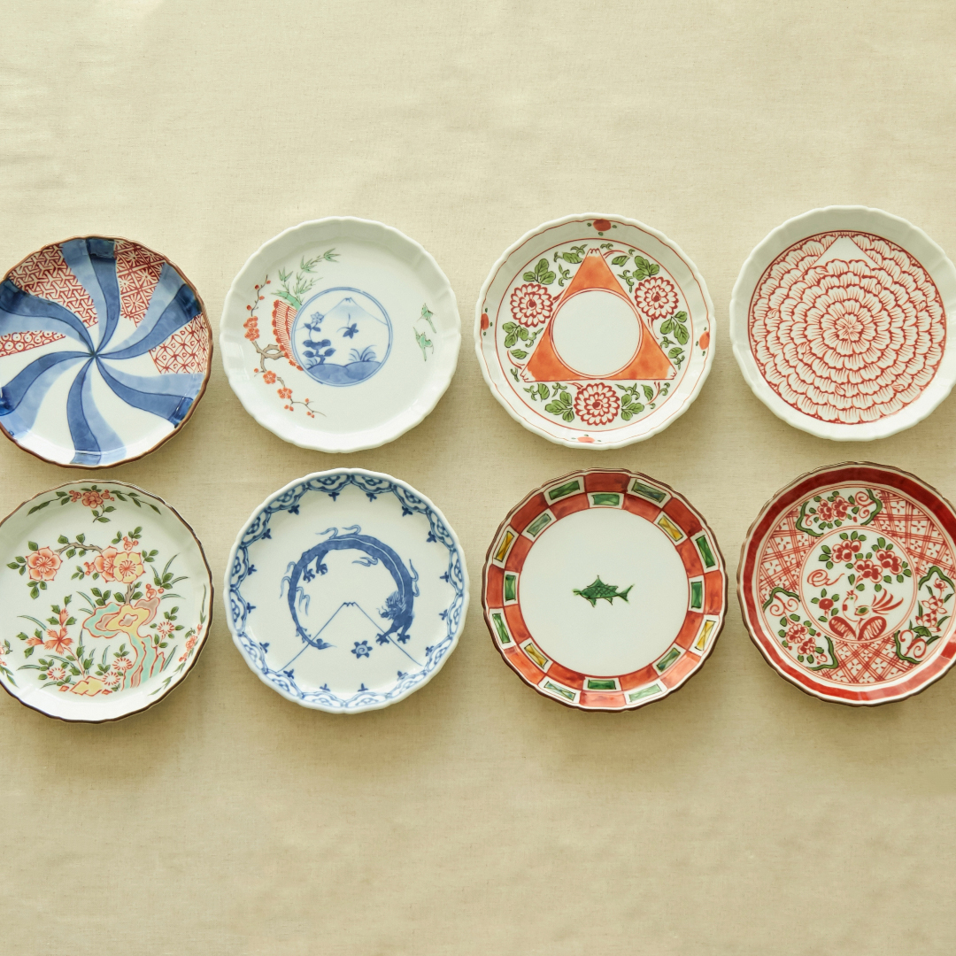 与山窯 桔梗渕4.5寸皿 色絵市松魚文 -ハレの日の席を彩り豊かに演出