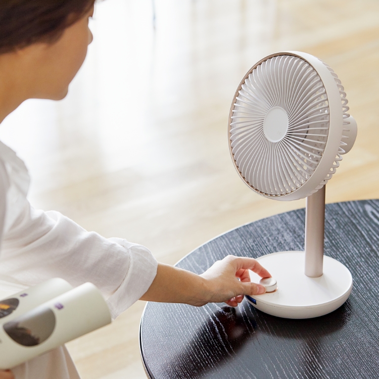 LUMENA/コードレス扇風機 FAN PRIME 2 -1台で家中どこでも涼しい