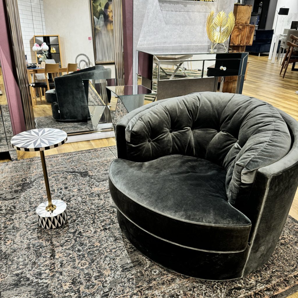 KARE ミュージックホール グレー アームチェア | インハウス久永