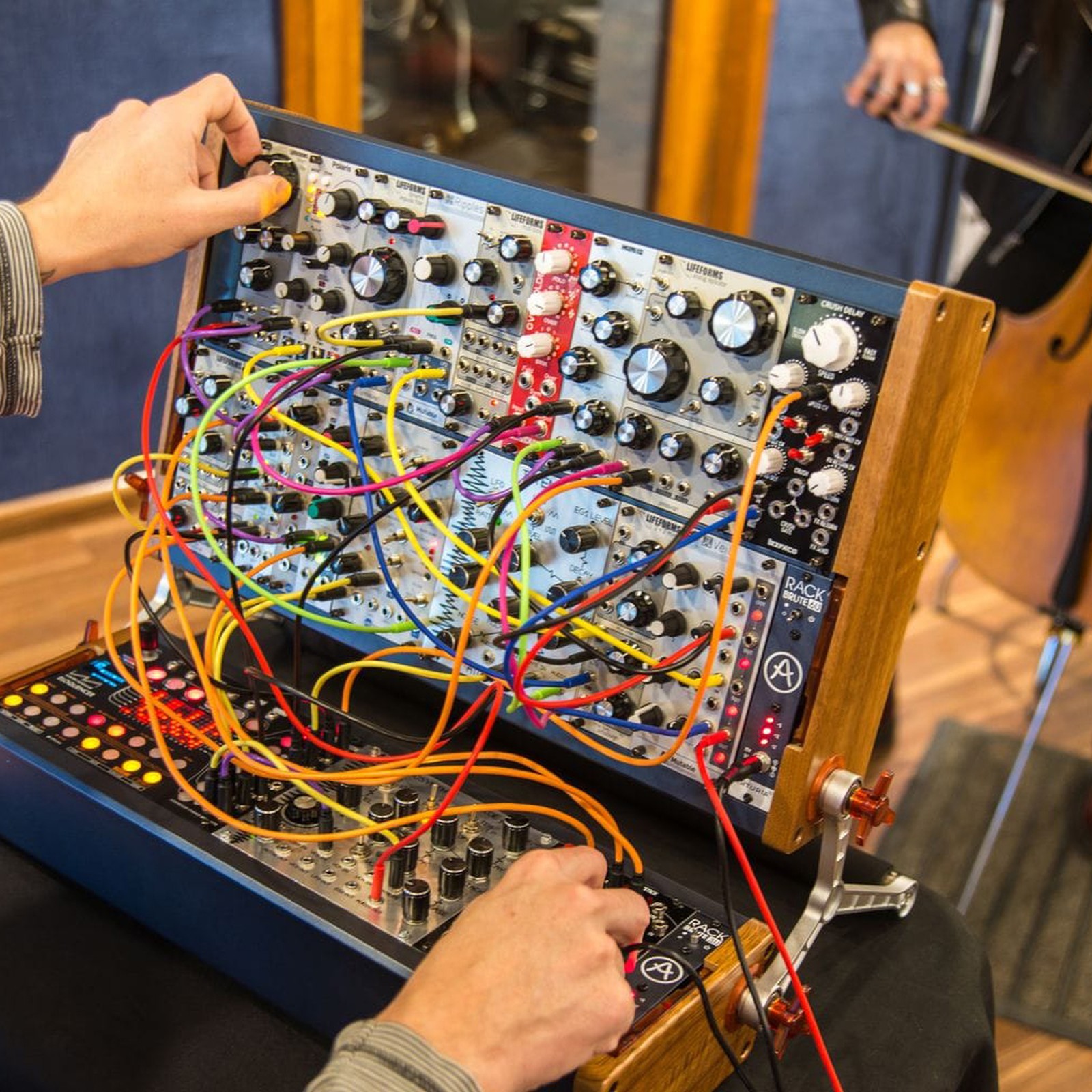 Arturia RackBrute 6U Noir – United States