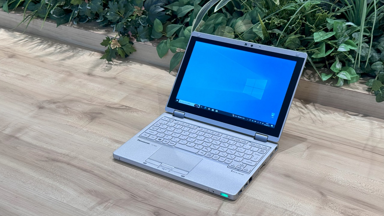 2万円台の格安中古パソコンはお買い得か、7年落ちのレッツノートを購入